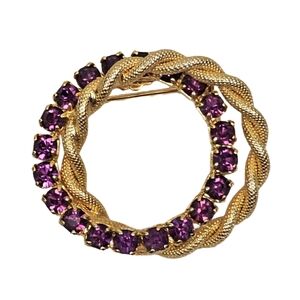 Vintage Wreath Brooch Amethyst Purple Rhinestone Gold Tone Twisted Rope Pin .75"